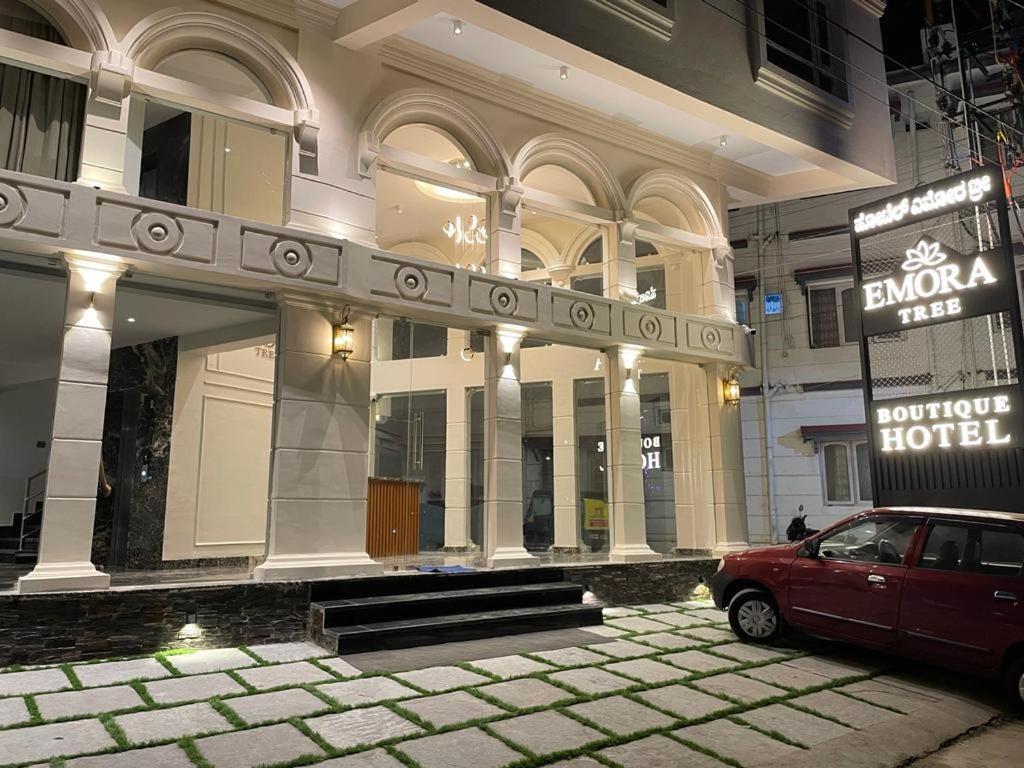 Hotel Emora Tree Mysore Ngoại thất bức ảnh